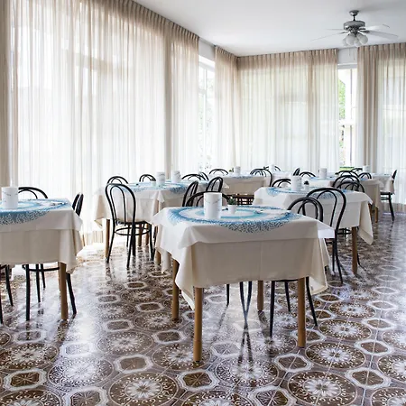 Mara Hotel