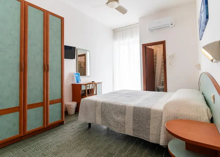 玛拉酒店 里米尼