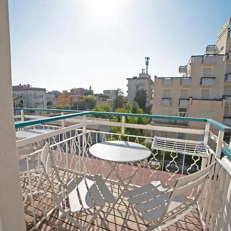 Mara רימיני