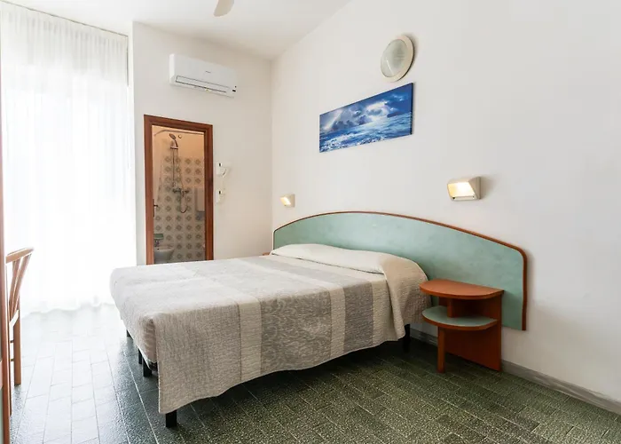 Mara Hotel 2*